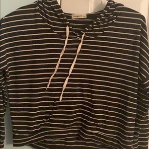 cropped black and white stripped thin sweatshirt